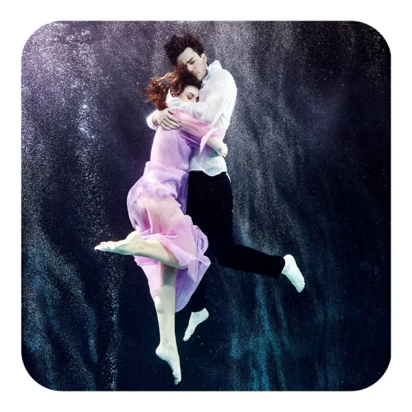 SOUS-VERRE / MAGNET - ROSE & MASSIMO